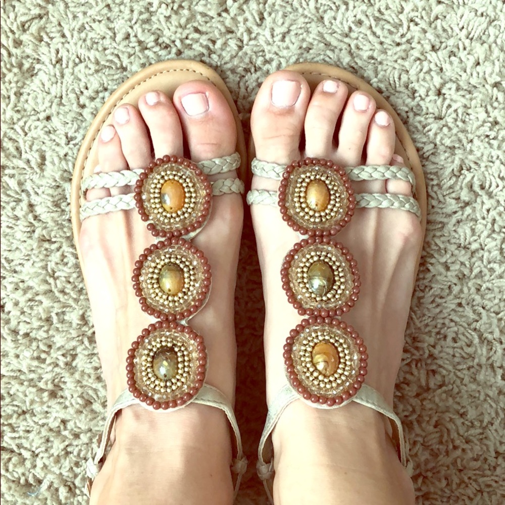 Maurice’s brand flat sandals